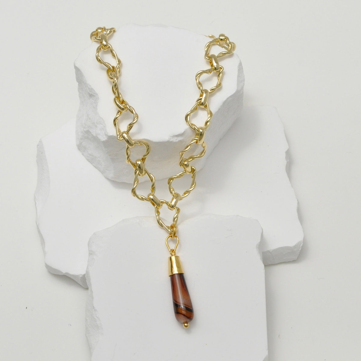 Collar Gota de Piedra