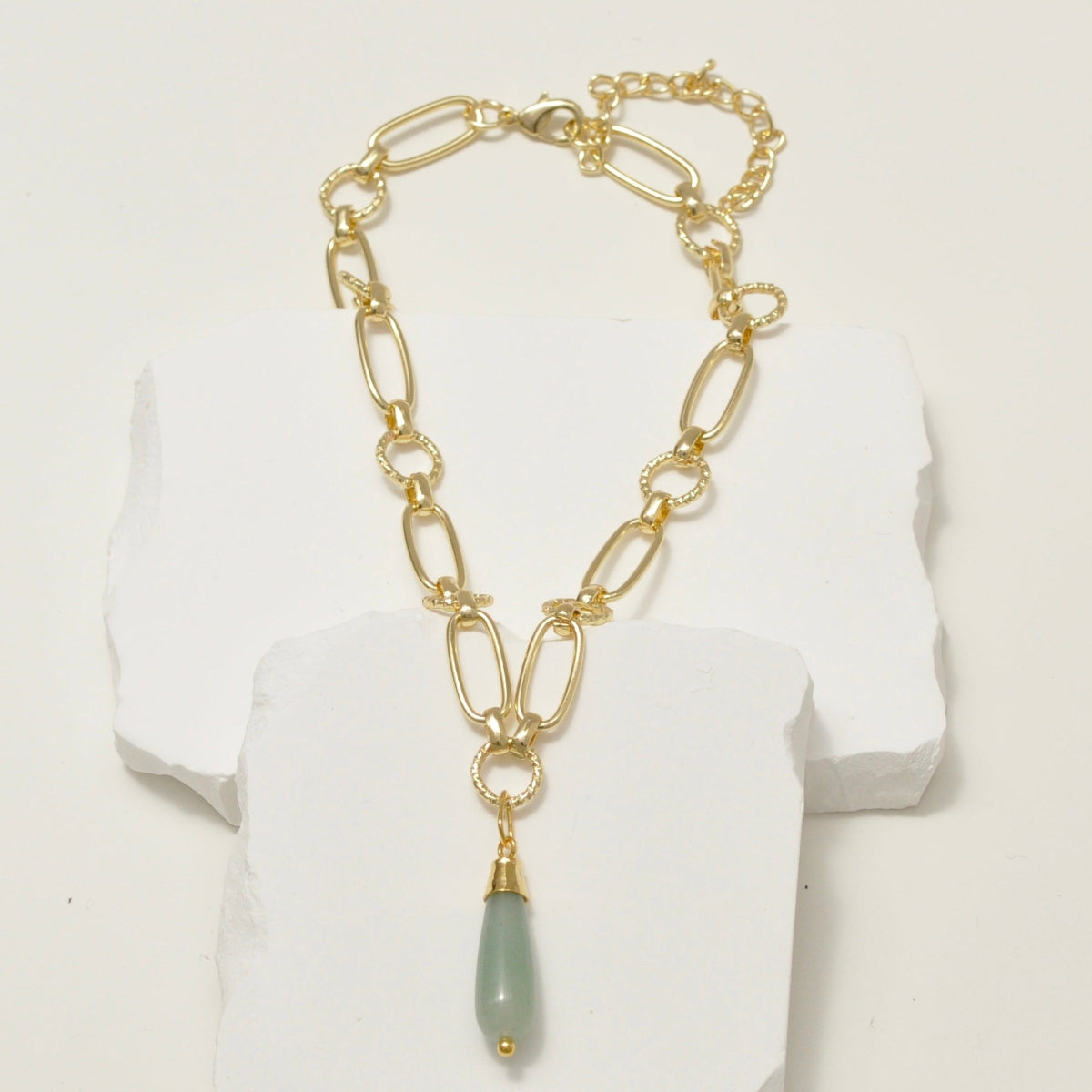 Collar Gota de Piedra