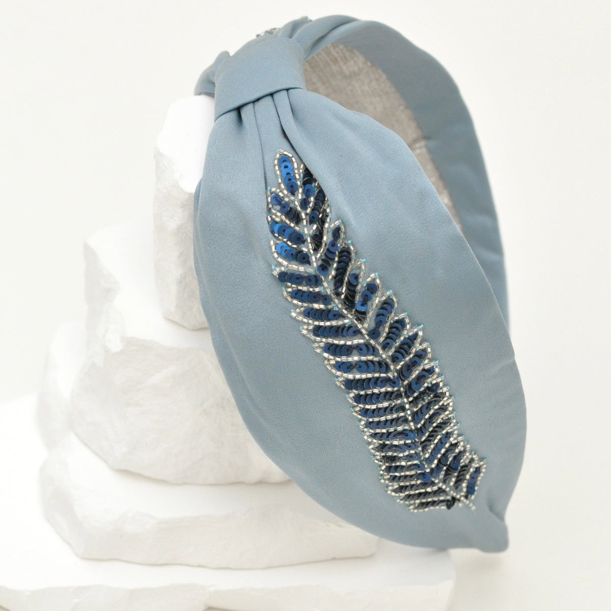 Diadema Pluma Nocturna