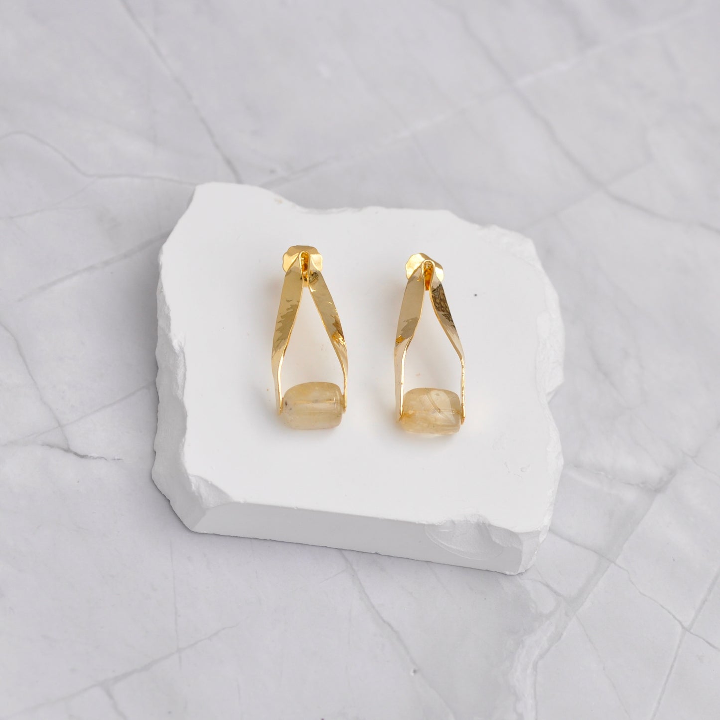 Aretes Gota de Cuarzo