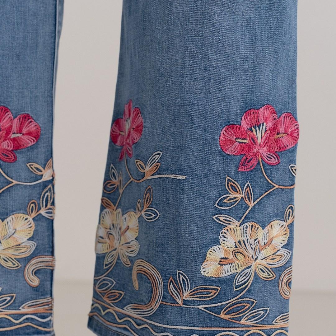 Jean Bordado Floral Sorento | Ana Lince - Colombia