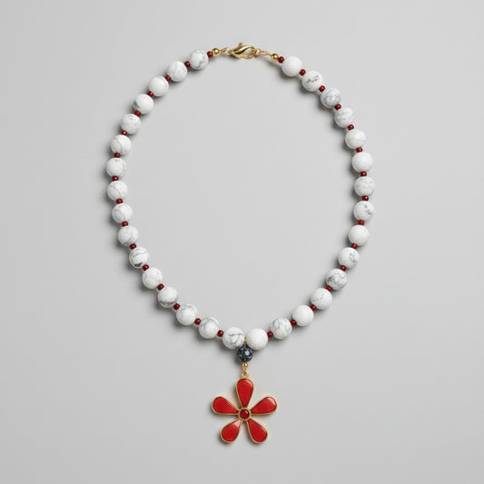 Collar Howlita Carmesí