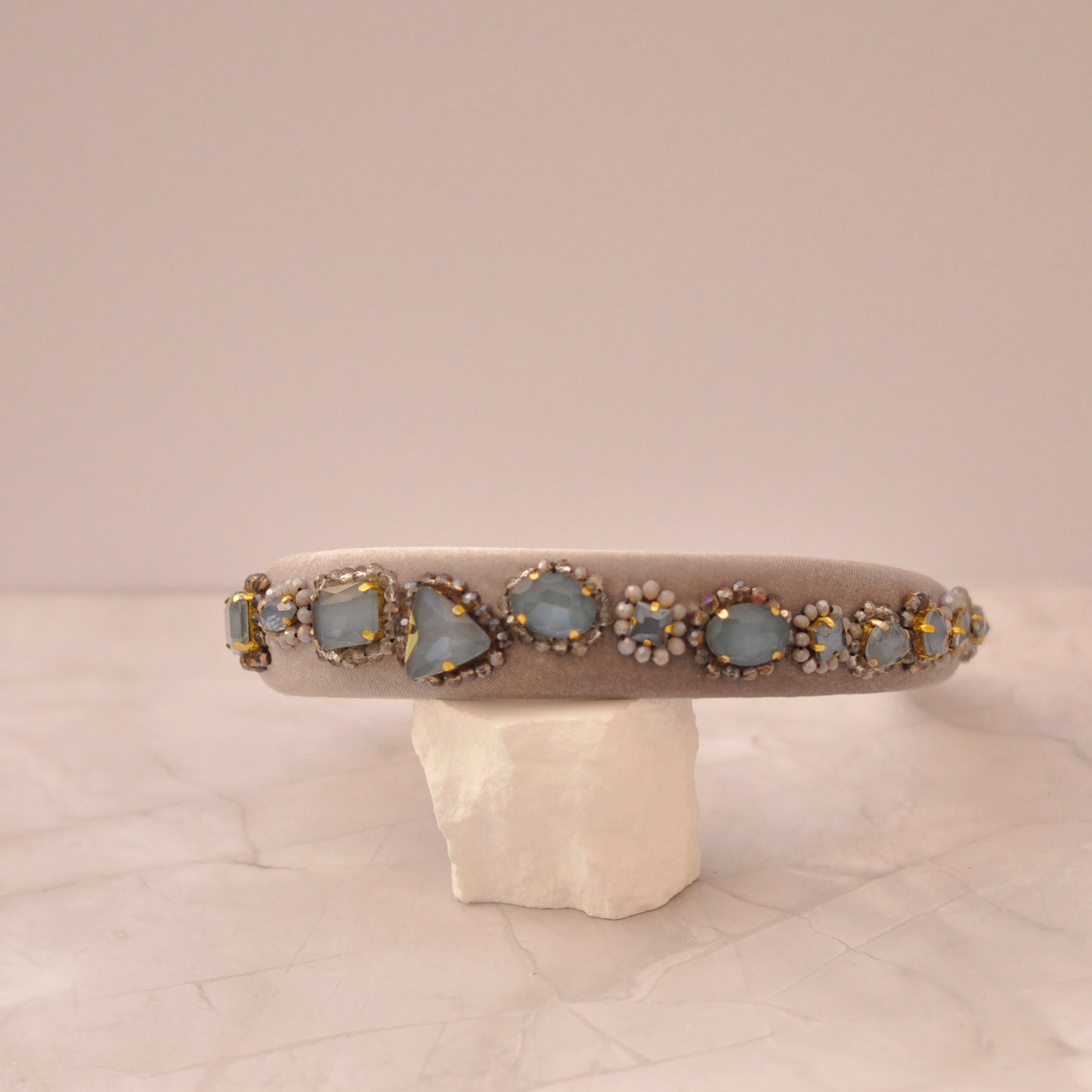 Diadema Velvet Crown