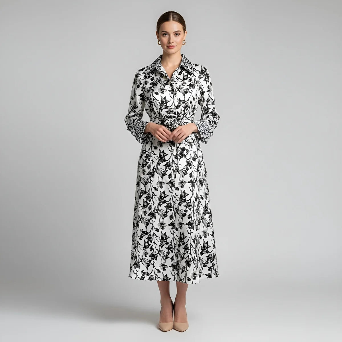 Vestido de seda con estampado de flores negras y cinturón - Ana Lince