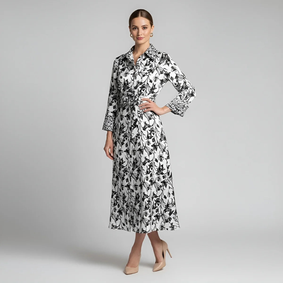 Vestido de seda con estampado de flores negras y cinturón - Ana Lince