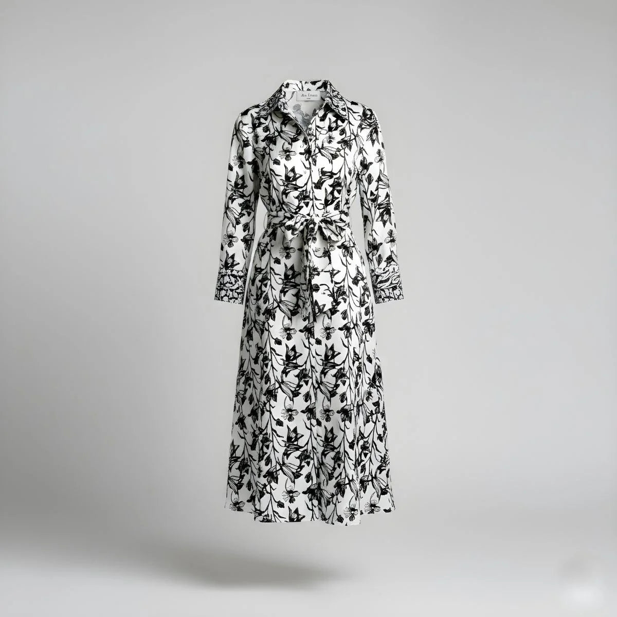 Vestido de seda con estampado de flores negras y cinturón - Ana Lince